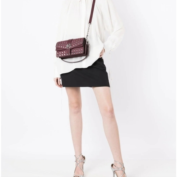 🔹️Michael Kors🔹️ Greenwich Medium MERLOT purple stud Convertible Shoulder bag - Picture 6 of 10